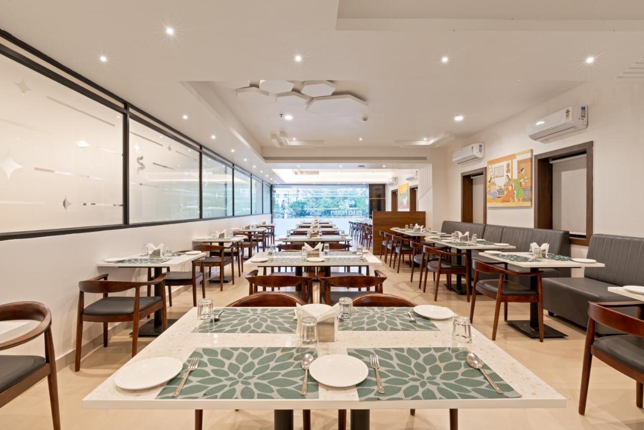 The Elite Hotel 하이데라바드 외부 사진